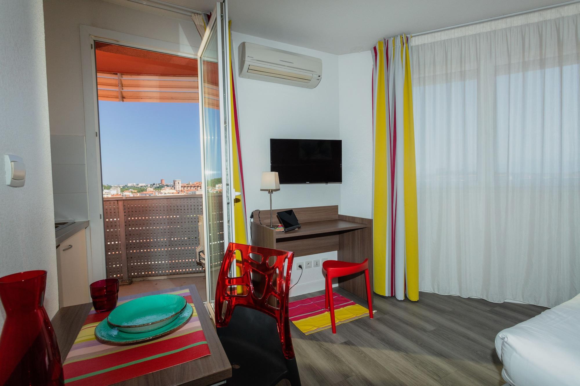 Appart-Hotel Mer & Golf City Perpignan Centre Exterior photo