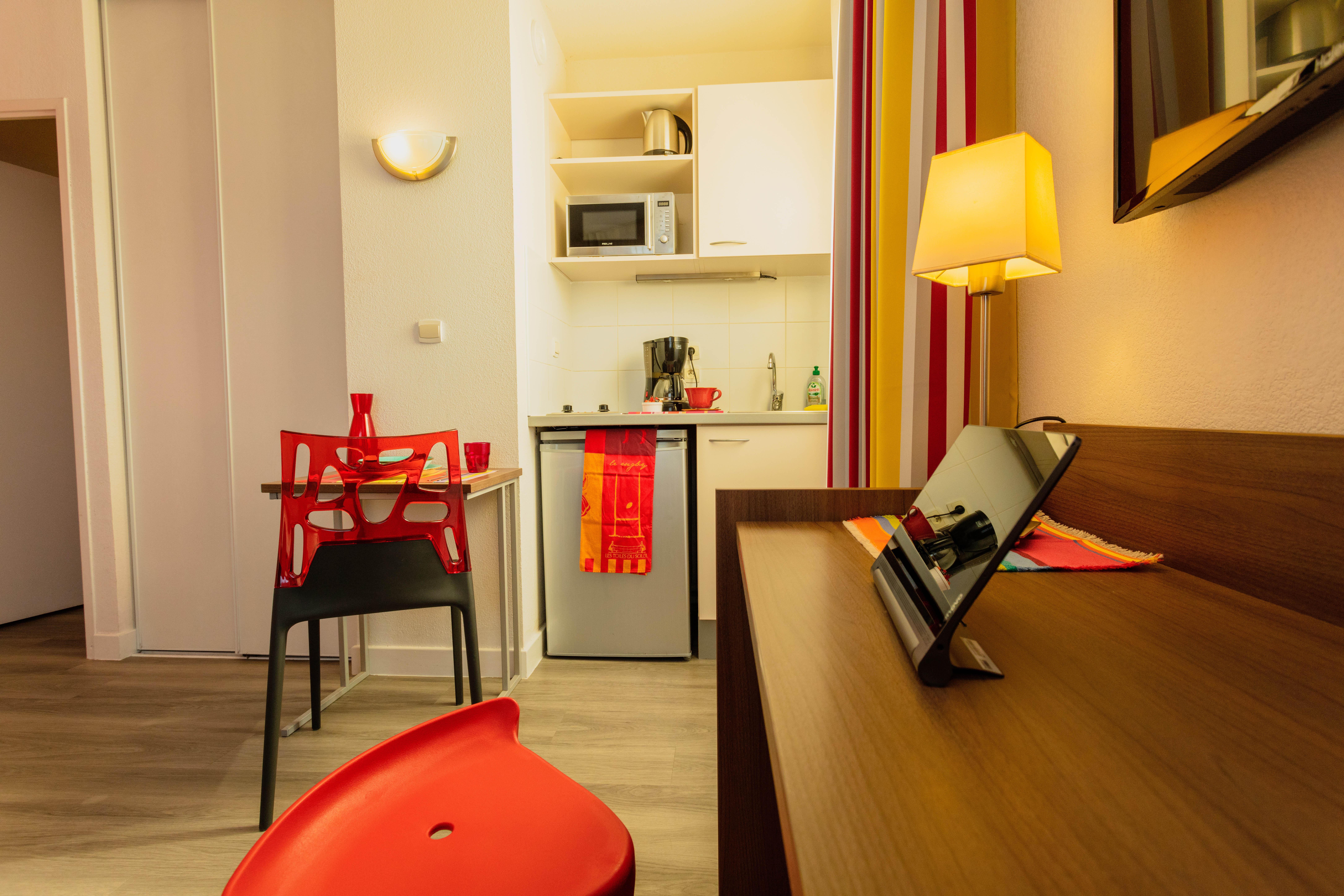 Appart-Hotel Mer & Golf City Perpignan Centre Exterior photo