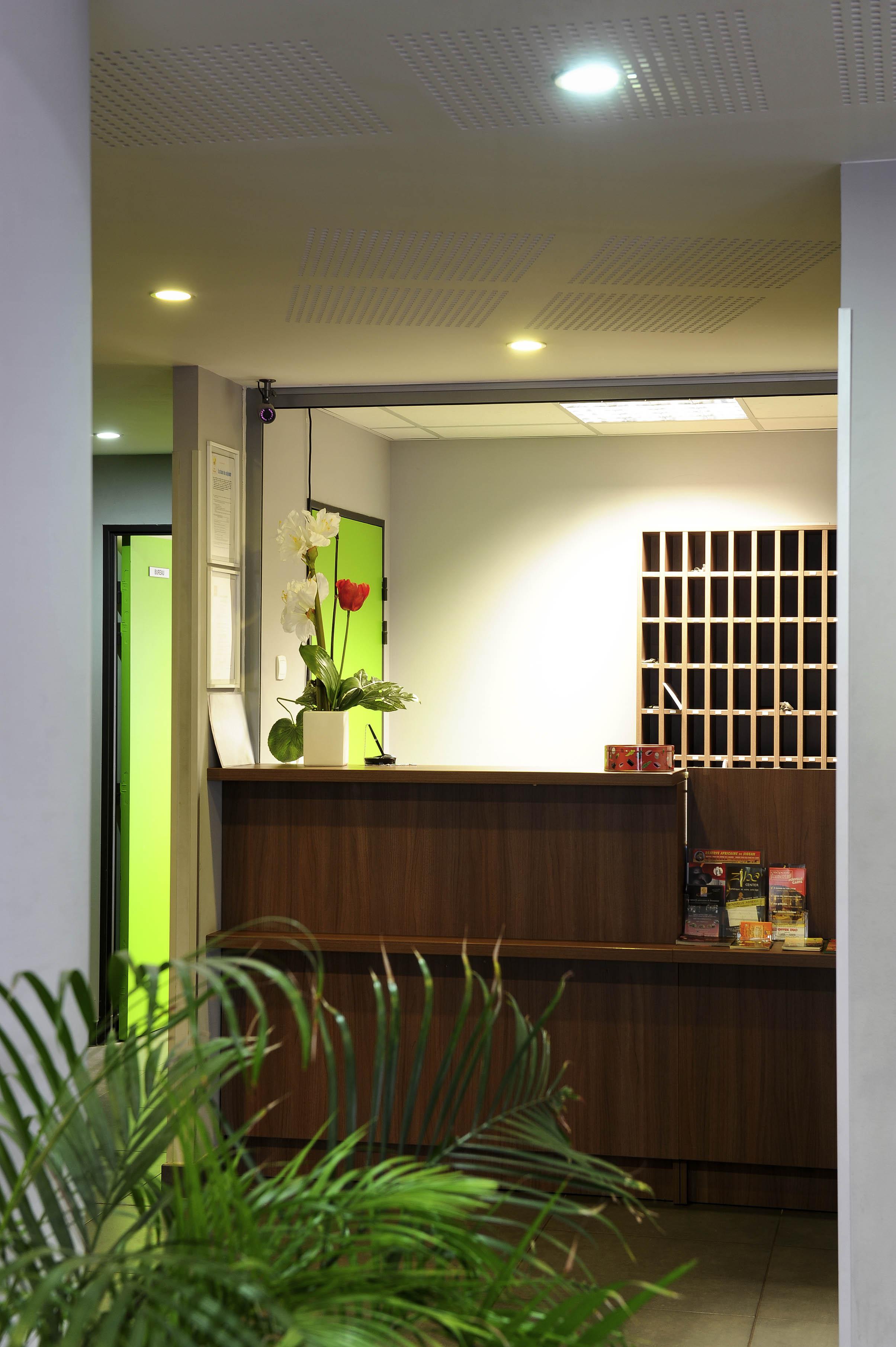 Appart-Hotel Mer & Golf City Perpignan Centre Exterior photo