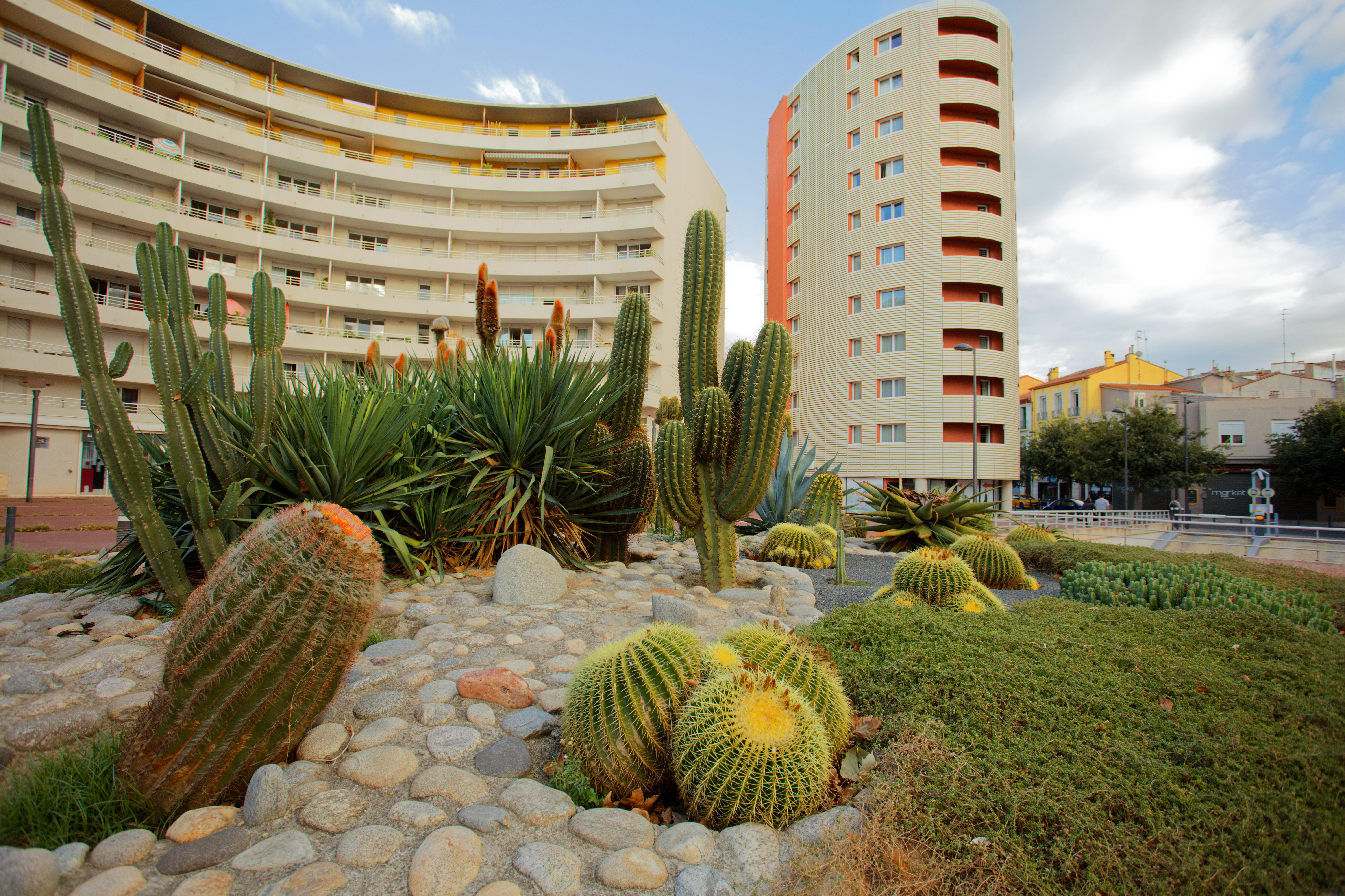 Appart-Hotel Mer & Golf City Perpignan Centre Exterior photo